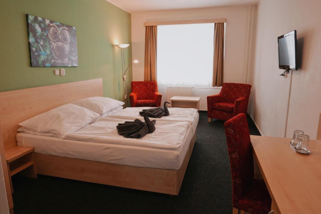 Mestsky Hotel Bobik Volary Dış mekan fotoğraf